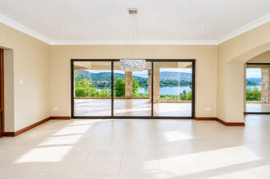 3 Bedroom Property for Sale in Birdwood Estate North West